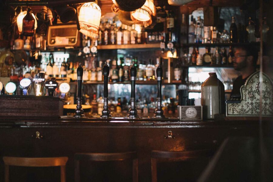 8 Great Irish Pubs For A Reunion